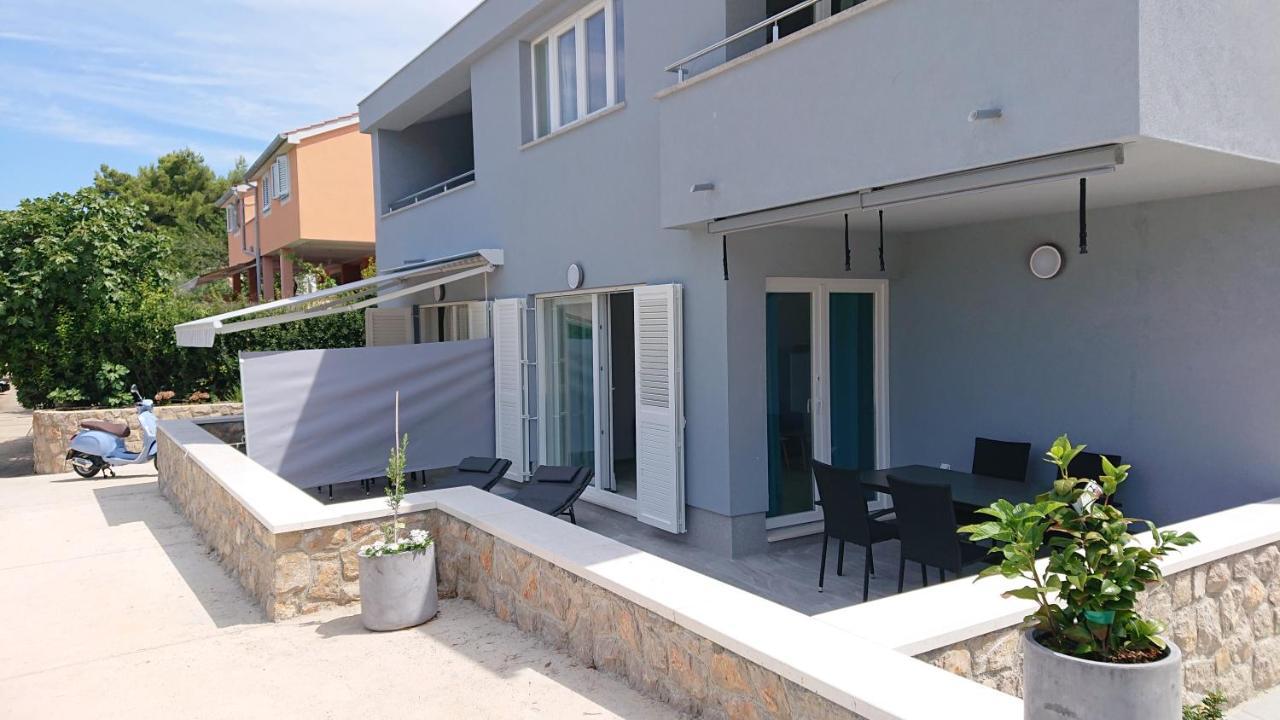 Appartement Irena à Cres Extérieur photo