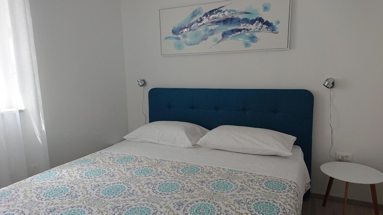 Appartement Irena à Cres Extérieur photo