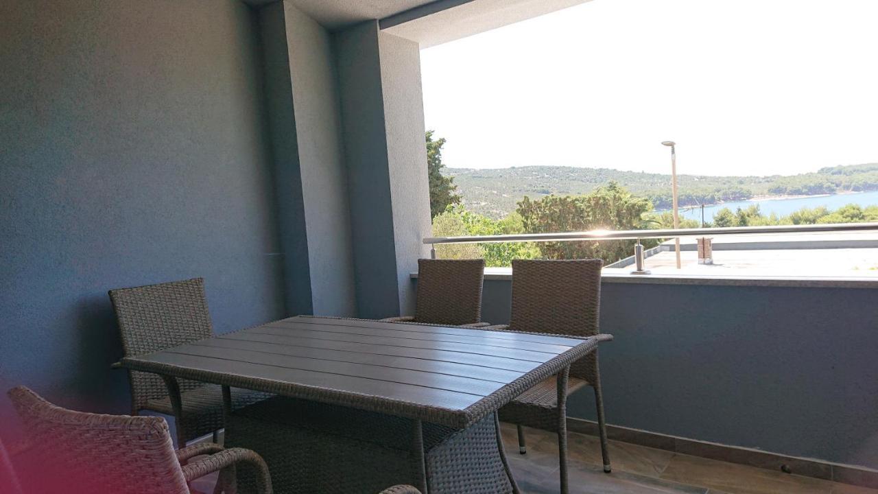 Appartement Irena à Cres Extérieur photo